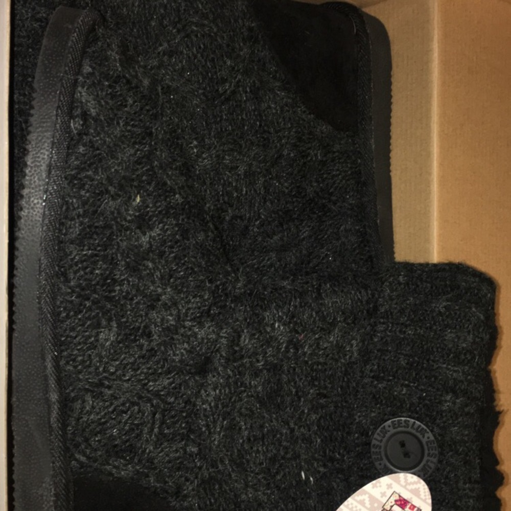 Muk luks - Picture 4 of 5